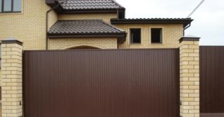 Купить откатные ворота из сэндвич-панелей Усть-Илимск, цена от 1775 руб.