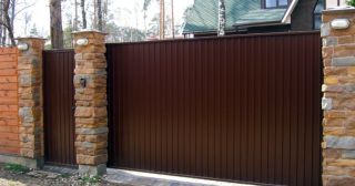 Купить откатные ворота консольные Усть-Илимск, цена от 2818 руб.